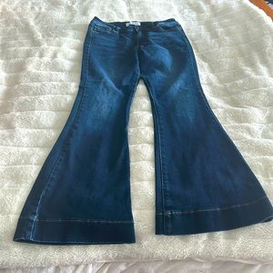 Like new Kancan jeans